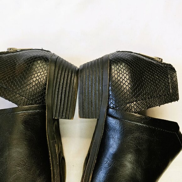 London Fog Women's Navy Blue Back Zippered Retro Ankle Bootie Size 9M - Picture 4 of 8